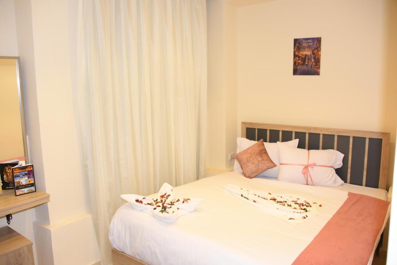 Locanda Pyramids Hotel Kafrat al Jabal Exterior photo